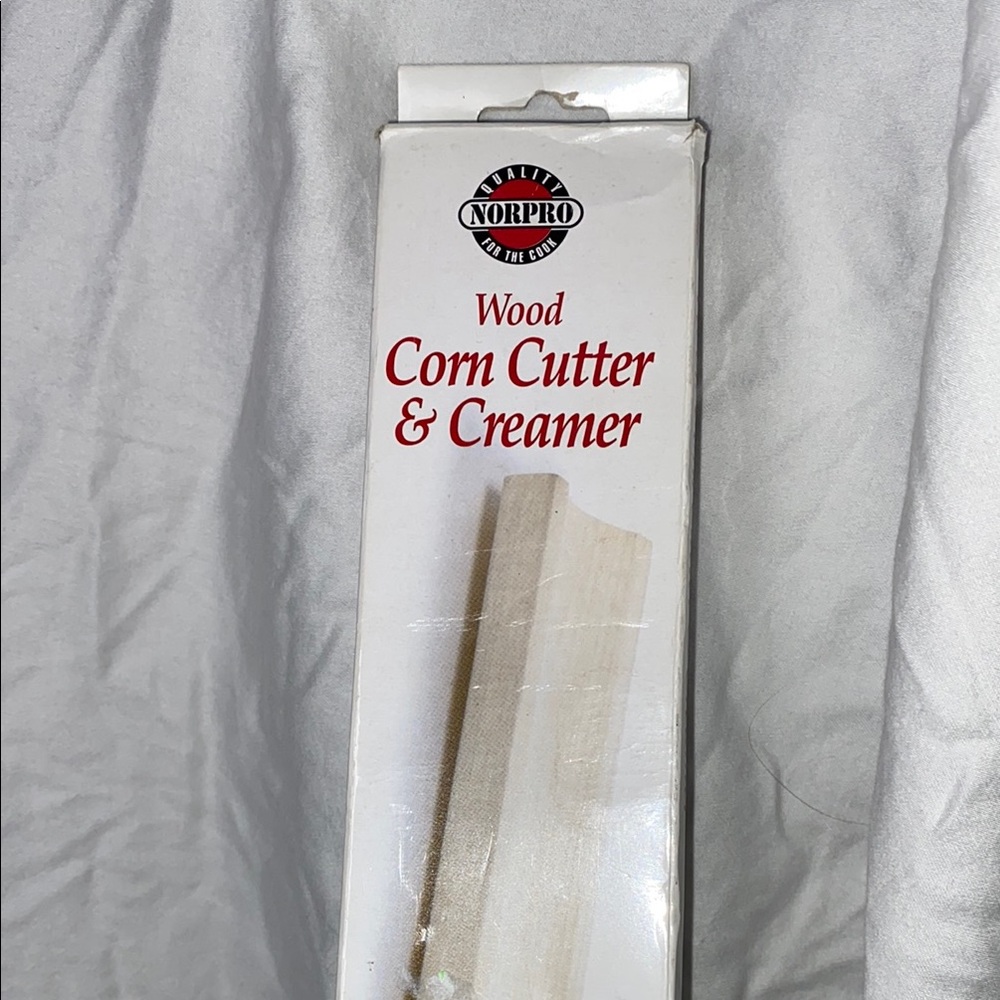Brand new Norpro Wood Corn Cutter & Creamer , # 5401
